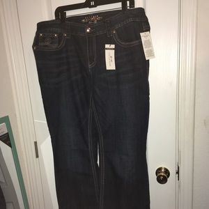 NWT Melissa McCarthy Jeans size 18
